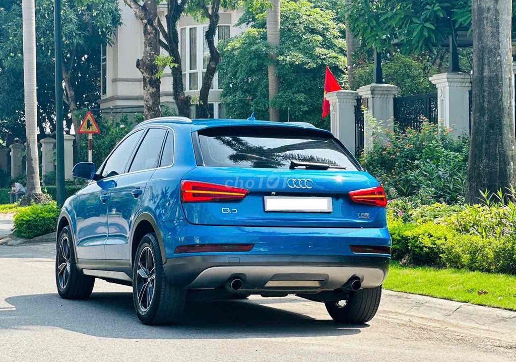 Audi Q3 model 2016 2.0 TFSI Quattro - 65000 km. Mua bán Ô tô tại Quận Bắc Từ Liêm Hà Nội được đăng bởi Phạm Bá Hướng hình 1