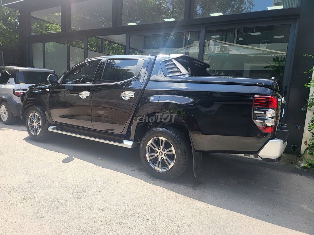 Mitsubishi Triton 2021 4x2 AT Mivec - 8000 km. Mua bán Ô tô tại Quận Tây Hồ Hà Nội được đăng bởi mr đạt hình 4