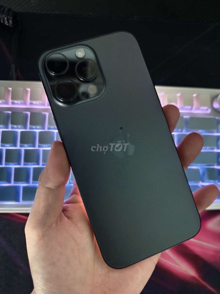 iPhone 16 Pro Max 256GB zin đẹp pin cao 98% có GL. Mua bán Điện thoại tại Thành phố Đà Lạt Lâm Đồng được đăng bởi phong hình 1