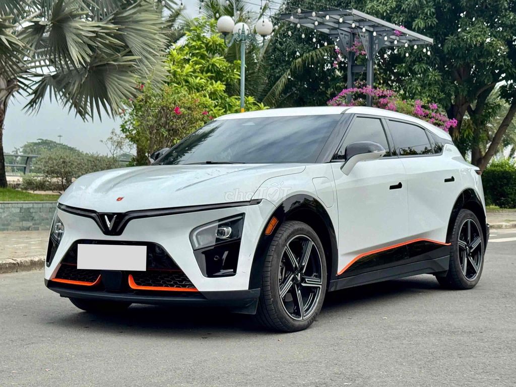 VF7 Plus 24 - Mua Pin - 25.000KM. Mua bán Ô tô tại Thành phố Thủ Đức Tp Hồ Chí Minh được đăng bởi Hồng My hình 3