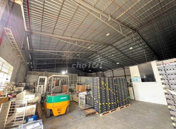 Cho thuê KHO XƯỞNG 1500m2 -75k/m2, có điện 3Pha, cont 40f vào. có pccc