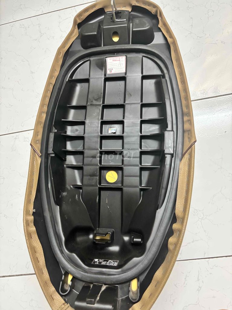 Thanh lý Yên xe Grande 2019. Mua bán Phụ tùng xe tại Thành phố Thủ Dầu Một Bình Dương được đăng bởi Trà Huỳnh hình 3