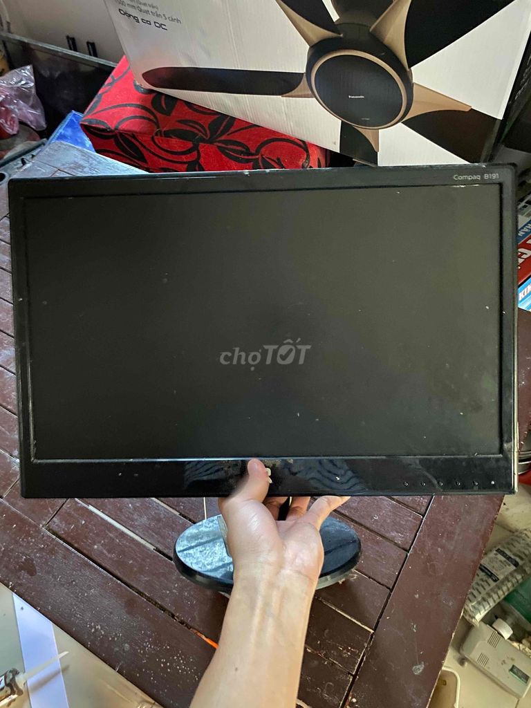 Màn hình Compaq B191 Đen 18.5 inch. Mua bán Phụ kiện (Màn hình, Chuột...) tại Thành phố Hội An Quảng Nam được đăng bởi Tạ Anh Khoa hình 1