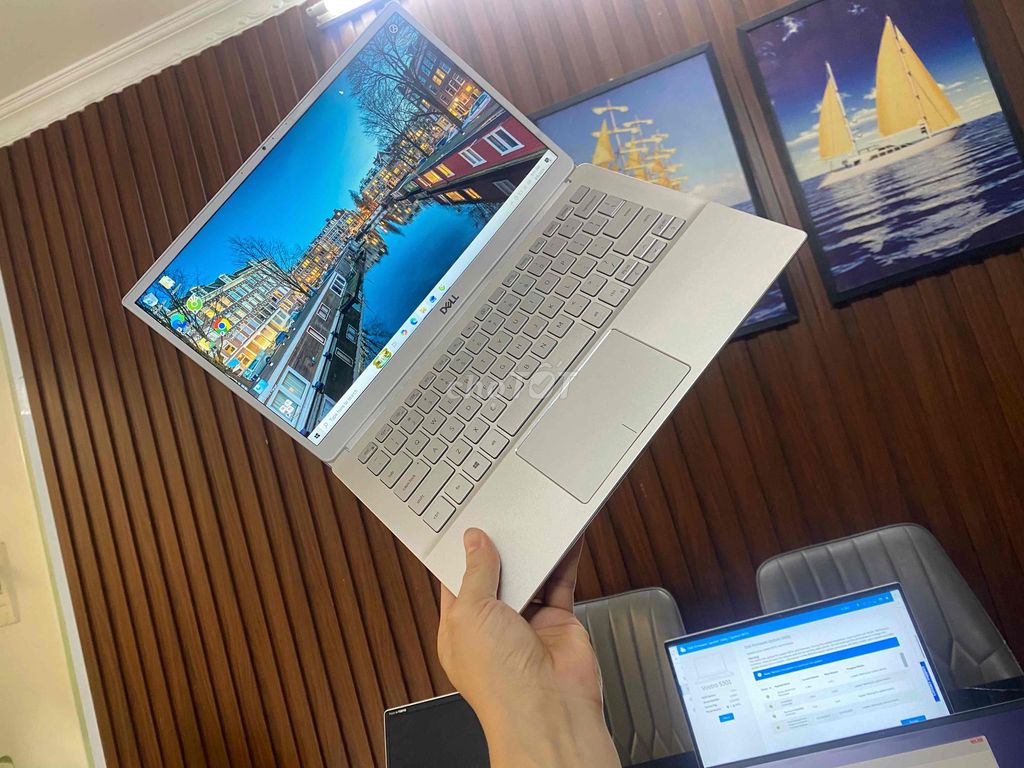 Dell 5491  i5-10210U 13.3 inch vỏ hợp kim. Mua bán Laptop tại Quận Hoàn Kiếm Hà Nội được đăng bởi laptop family Rẻ Bền Đẹp  hình 1