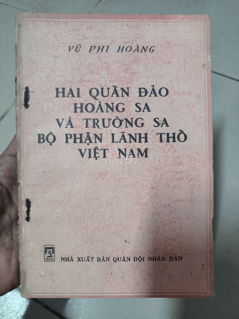 Sách trường sa hoàng sa in 1988