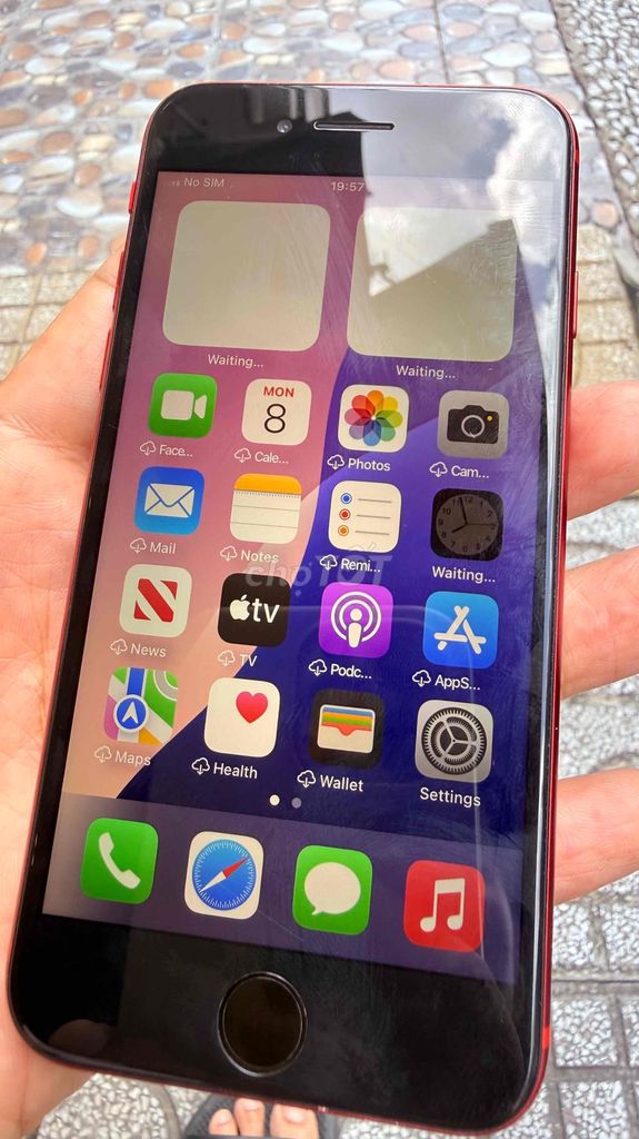 iPhone SE 2 64gb Zin Nguyên bản Đẹp qte. Mua bán Điện thoại tại Quận Tân Phú Tp Hồ Chí Minh được đăng bởi Home and more hình 1