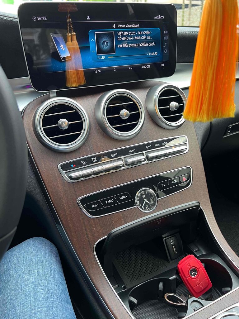 Mercedes C200 Exclusive odo 28k km siêu lướt 2019. Mua bán Ô tô tại Quận Bình Thạnh Tp Hồ Chí Minh được đăng bởi Nguyễn Thanh Tân hình 9