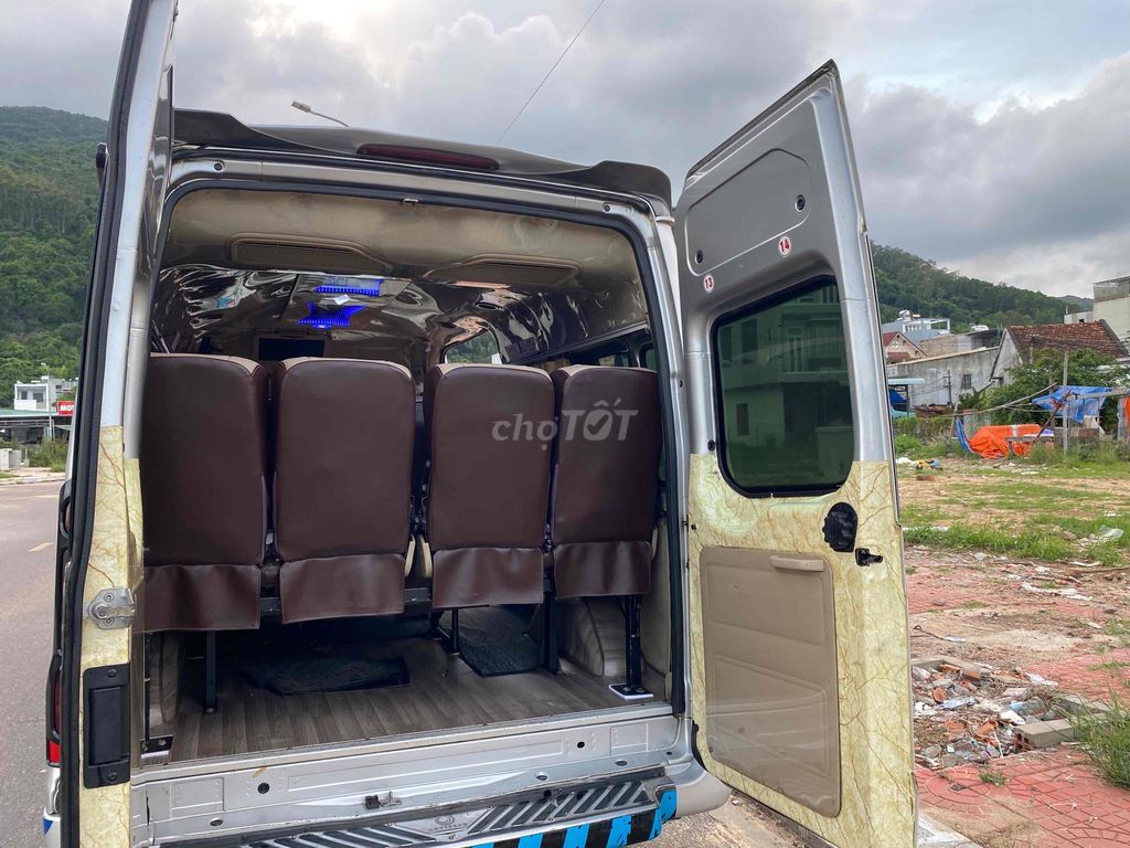 Ford Transit 2014 16 Chỗ 2.4 Diesel - 27000 km. Mua bán Ô tô tại Thành phố Qui Nhơn Bình Định được đăng bởi cậu cà hình 11