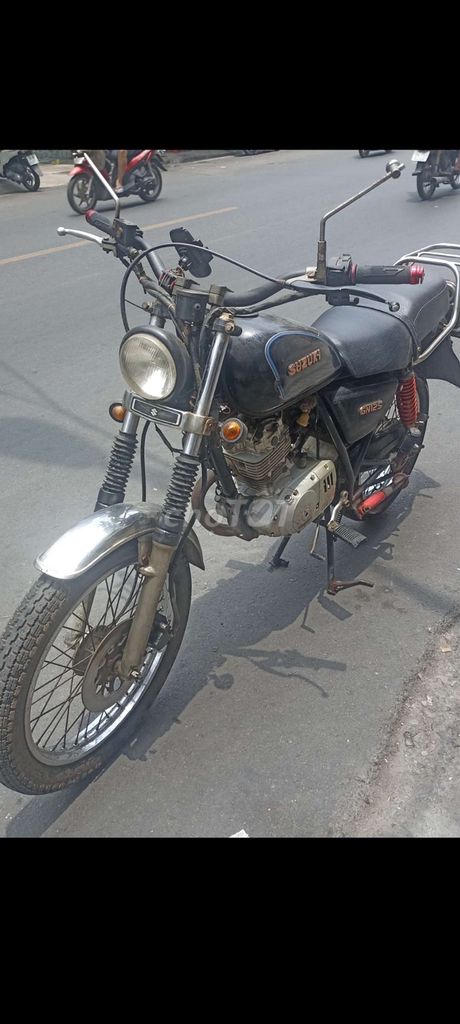 mô tô Suzuki GN zin trùm mền còn tin là còn bán. Mua bán Xe máy tại Quận 10 Tp Hồ Chí Minh được đăng bởi văn phúc  hình 6