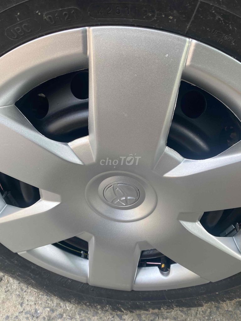 Toyota Hiace 2011 16 chỗ Xám bạc may dầu. Mua bán Ô tô tại Thành phố Thủ Đức Tp Hồ Chí Minh được đăng bởi dvvt kỳ phương  hình 8