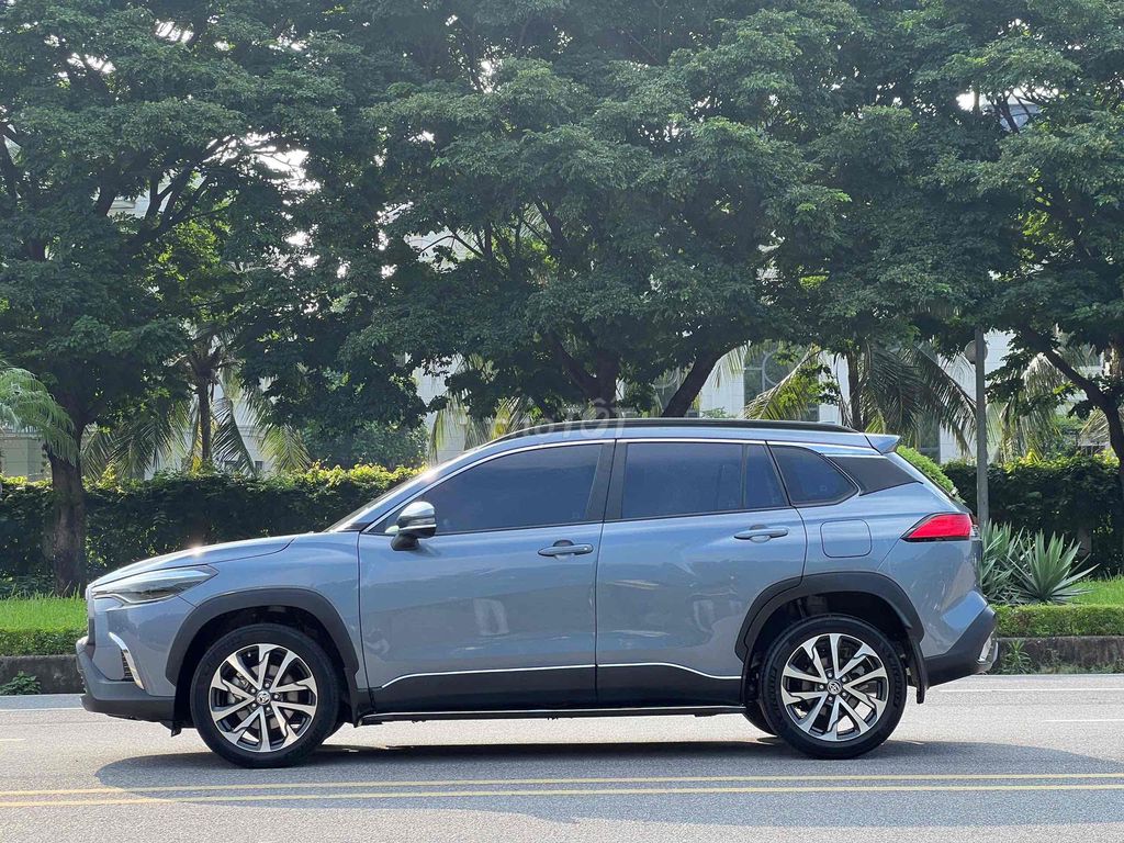 Toyota CROSS  V 2022. Mua bán Ô tô tại Quận Long Biên Hà Nội được đăng bởi Le hao hình 5