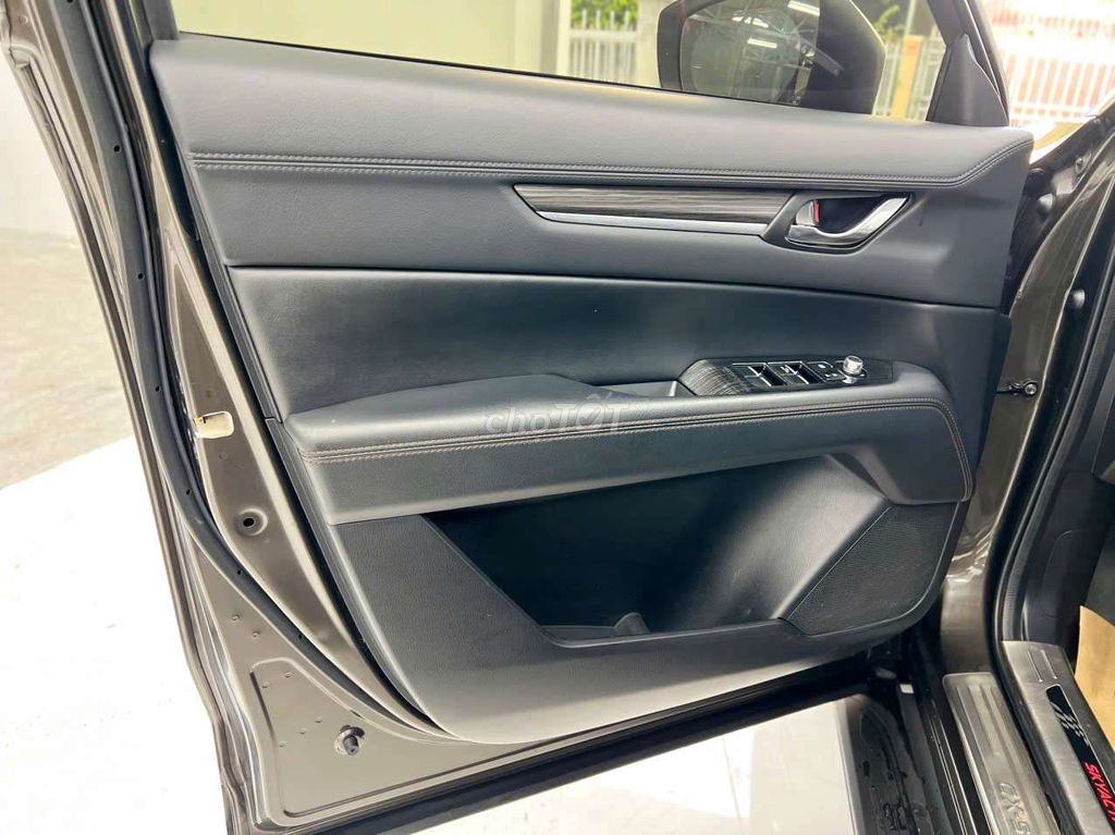 MAZDA CX5 2017 2.0 AT ( mẫu mới )- ODO 55139 km. Mua bán Ô tô tại Thành phố Nha Trang Khánh Hòa được đăng bởi TÂM THIỆN AUTO hình 15