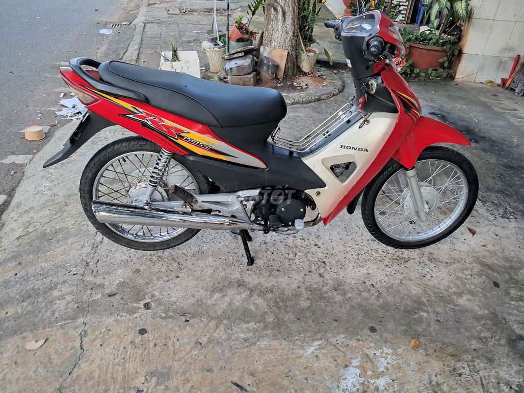 Wave RS Hàn Quốc..êm ru..full điện đề..bs 72. Mua bán Xe máy tại Huyện Đất Đỏ Bà Rịa - Vũng Tàu được đăng bởi Trường hình 4