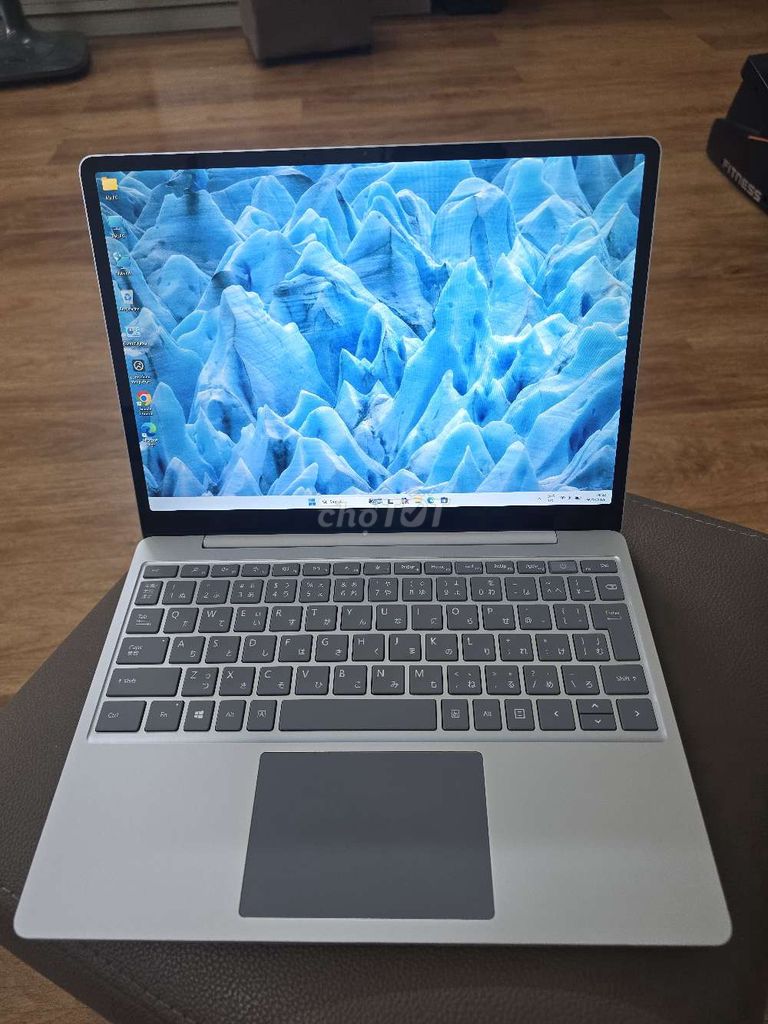 Microsoft Surface Laptop Go i5 8GB/256GB Ngon. Mua bán Laptop tại Quận Hà Đông Hà Nội được đăng bởi Lam hình 1