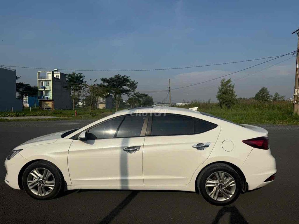 Hyundai Elantra 2019 Trắng. Mua bán Ô tô tại Quận Bình Tân Tp Hồ Chí Minh được đăng bởi  Mãnh hình 5