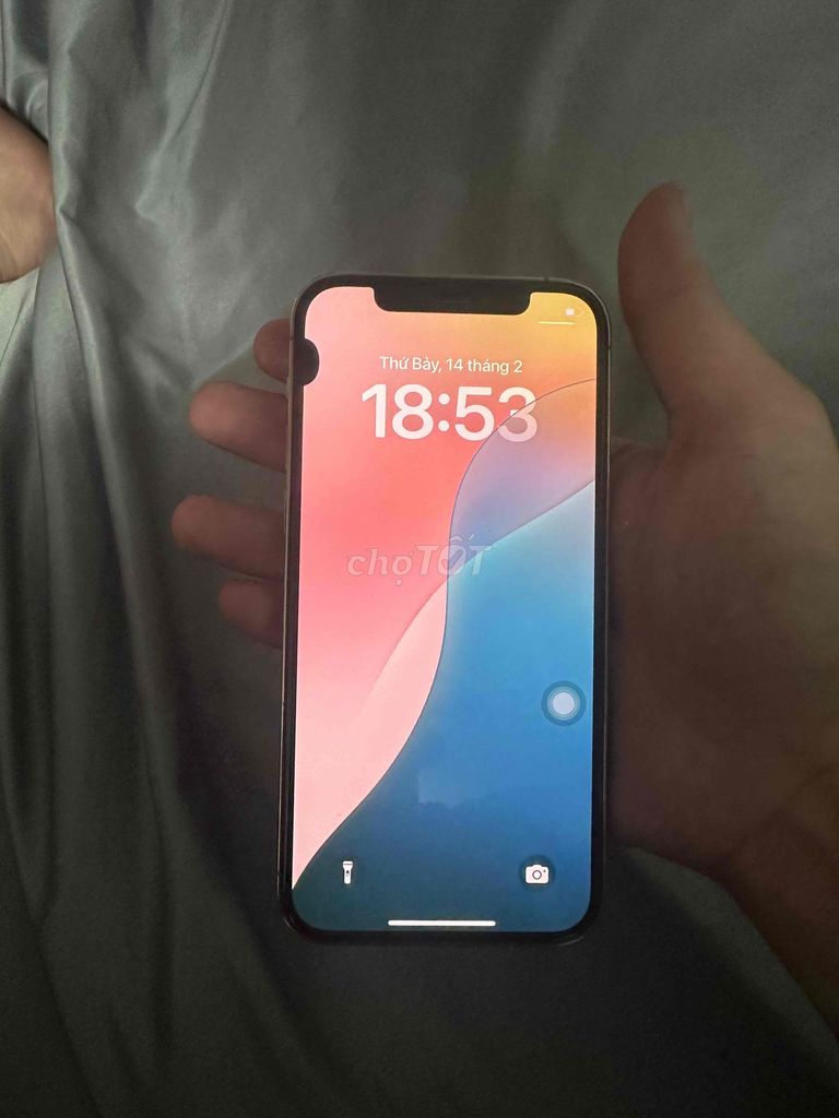 Apple iPhone 12 Pro Vàng. Mua bán Điện thoại tại Quận Tân Bình Tp Hồ Chí Minh được đăng bởi Tiệp Sầu hình 1