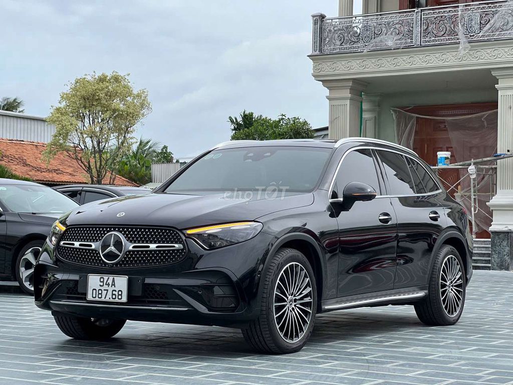 Mercedes glc 300 sx 23 lướt 5 ngàn km rin 100%. Mua bán Ô tô tại Thành phố Thủ Đức Tp Hồ Chí Minh được đăng bởi BÌNH VÌNH PHÚ CHUYÊN XE LƯỚT BAO TEST HÃNG  hình 2