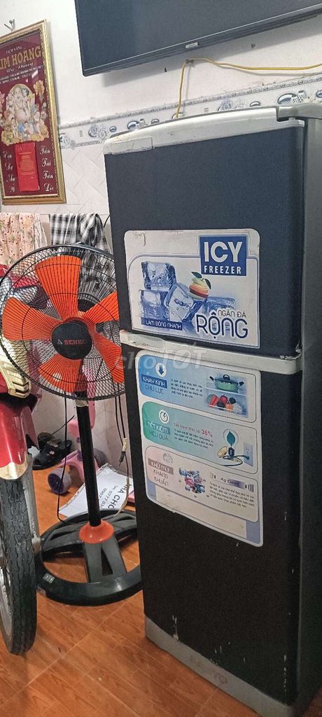 Tủ lạnh Sanyo 150L Đen. Mua bán Tủ lạnh tại Quận Ninh Kiều Cần Thơ được đăng bởi lethanhtuấn hình 1