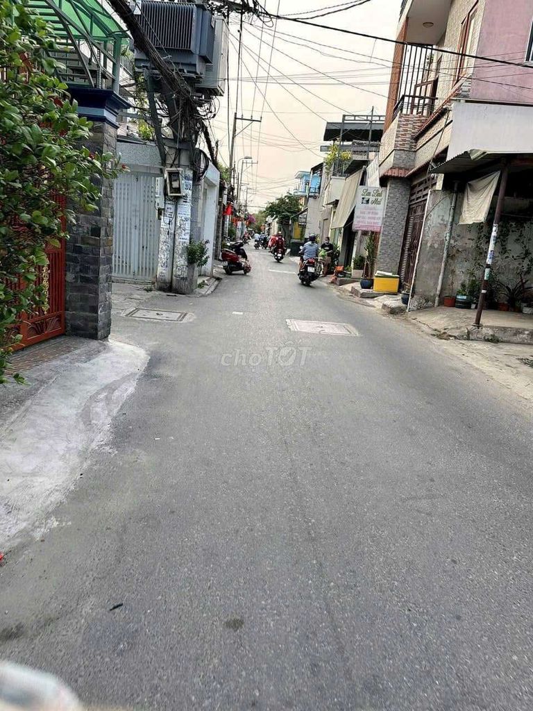 BÁN NHÀ 7M X10M NHÀ 2 LẦU Đ13A BHHA BÌNH TÂN