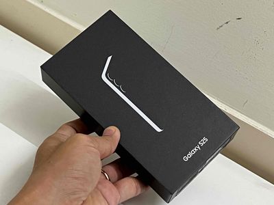 Samsung s25 5G 256 ssvn mint nguyên seal hộp. Mua bán Điện thoại tại Quận 6 Tp Hồ Chí Minh được đăng bởi Đinh Trọng Hòa