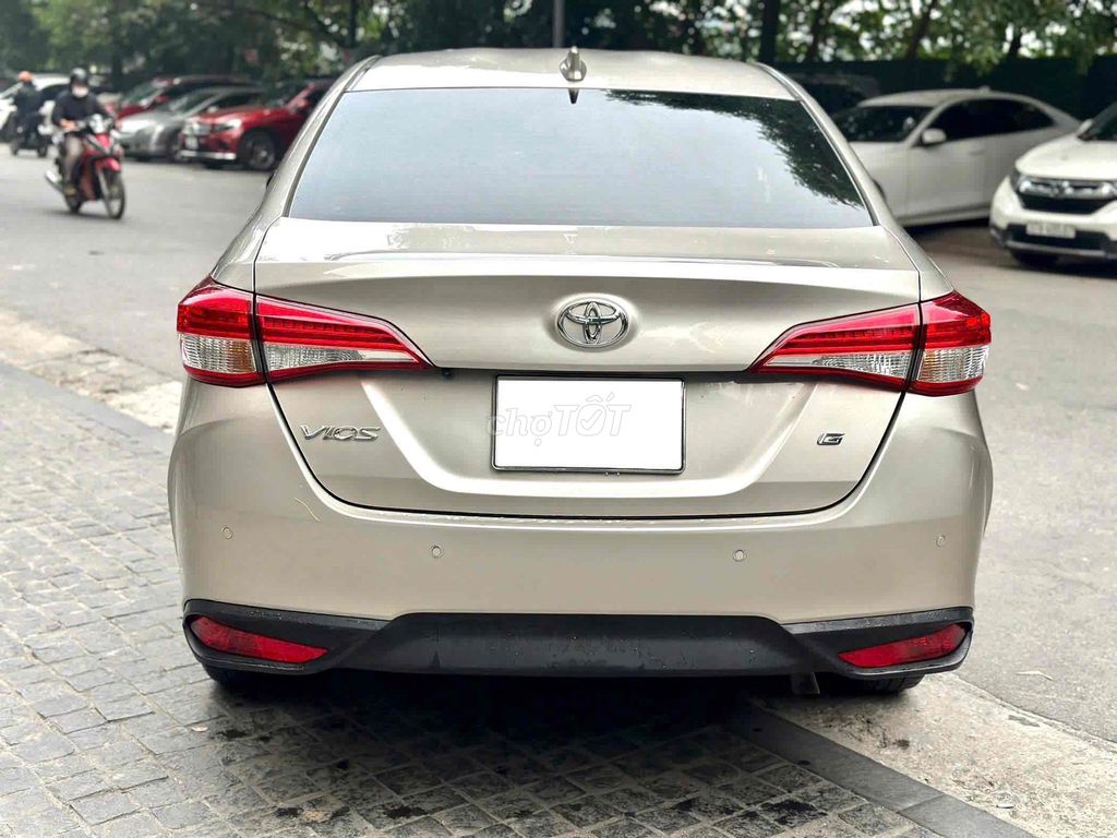 Toyota Vios 2023 1.5G Vàng cát siêu đẹp lướt. Mua bán Ô tô tại Quận Cầu Giấy Hà Nội được đăng bởi Cao Quý hình 5