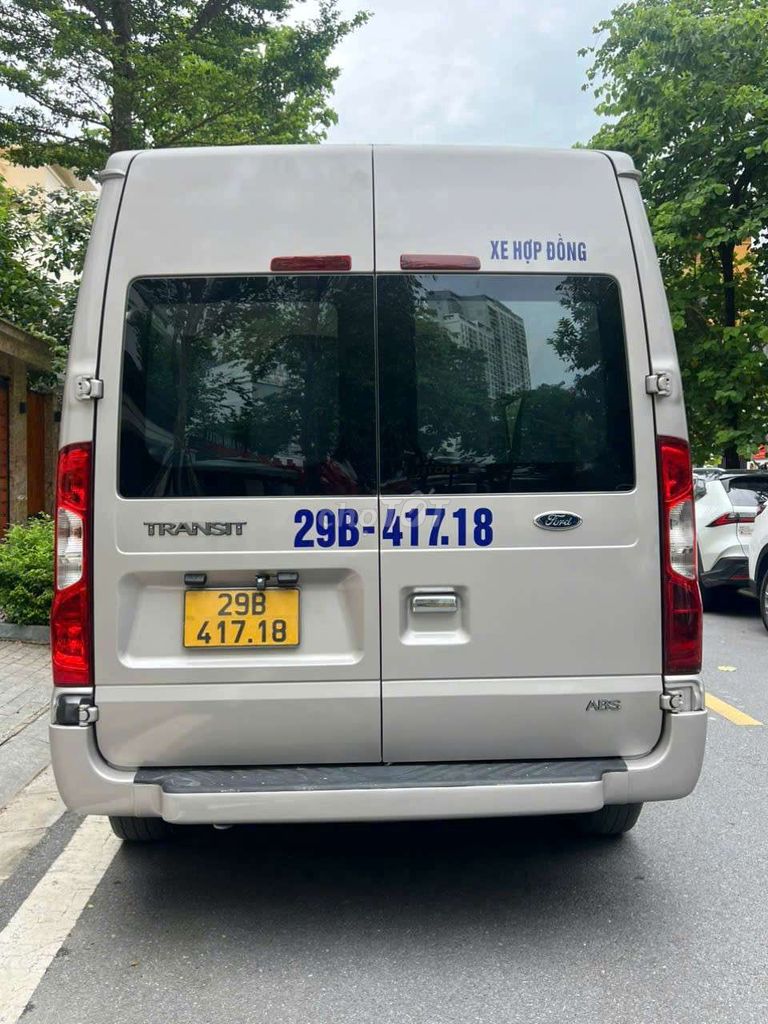 Ford Transit 16 chỗ Vàng cát. Mua bán Phương tiện khác tại Quận Long Biên Hà Nội được đăng bởi Ngô hùng hình 1