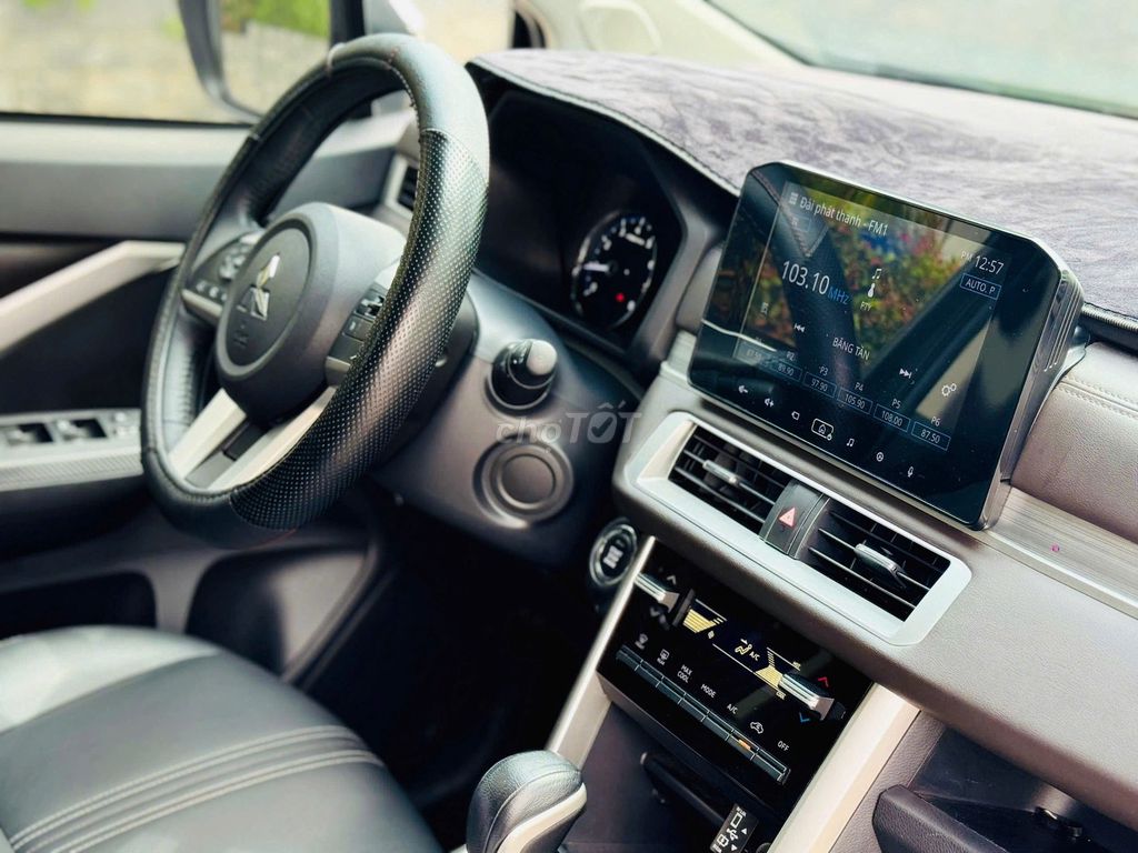 Mitsubishi Xpander Premium 1.5 AT 2024 - 24000 km. Mua bán Ô tô tại Thành phố Thủ Đức Tp Hồ Chí Minh được đăng bởi trần thị khánh huyền  hình 3