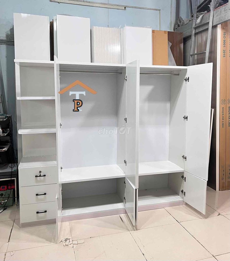 Tủ quần áo 4 cánh  + kệ nhưa đài loan 2m05 x 1.80. Mua bán Tủ, kệ gia đình tại Thành phố Thủ Đức Tp Hồ Chí Minh được đăng bởi Ngọc Lan hình 1