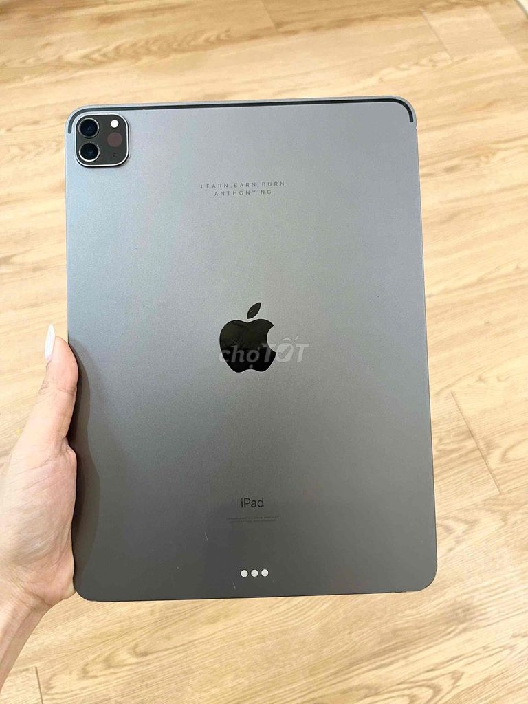 iPad Pro 11 inch M1 Wifi 128GB Xám 98%. Mua bán Máy tính bảng tại Quận Tân Bình Tp Hồ Chí Minh được đăng bởi TuanDigi VN hình 1