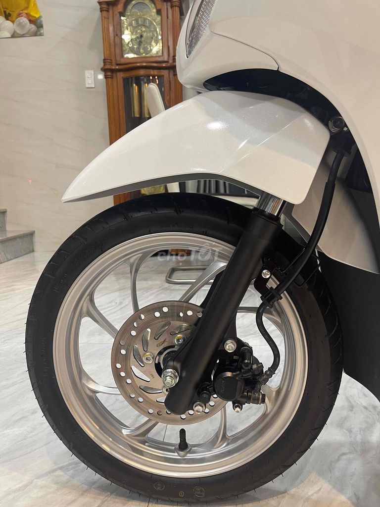 Honda Vision 2026 Стандарт Белый Черный 1067км