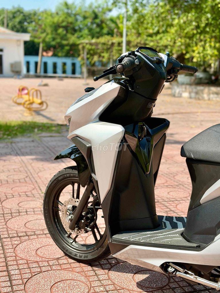 Vario 150 Bs 94 dk 2021 màu bạc poscher đẹp keng. Mua bán Xe máy tại Thành phố Thủ Đức Tp Hồ Chí Minh được đăng bởi xe máy kha hoàng hình 2