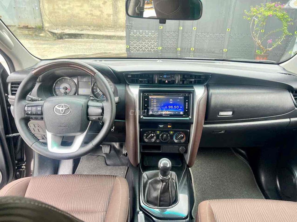 Toyota Fortuner 2018 2.4G 4x2 - 83000 km. Mua bán Ô tô tại Quận Tân Phú Tp Hồ Chí Minh được đăng bởi phan khanh hình 7