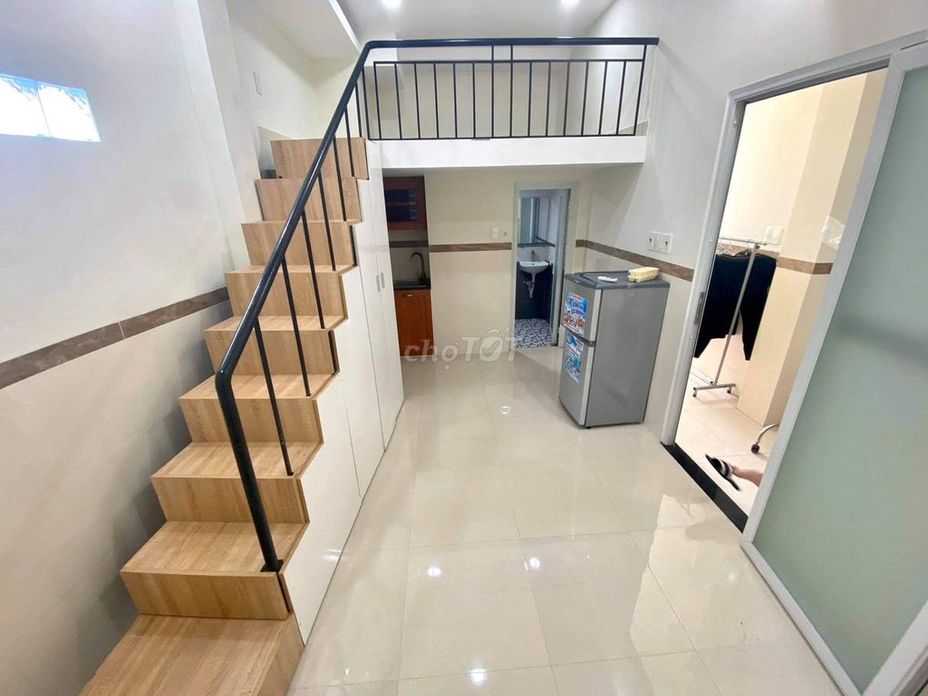 PHÒNG DUPLEX 30M2 NGAY GẦN HÀNG XANH