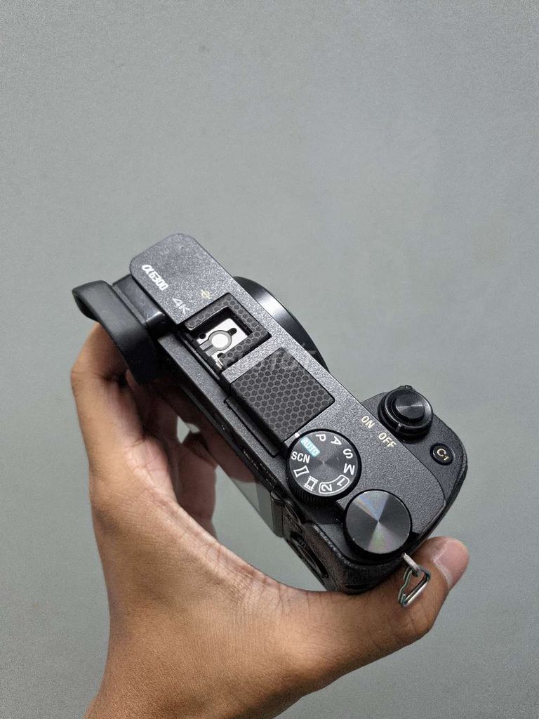 Sony A6300 (body)