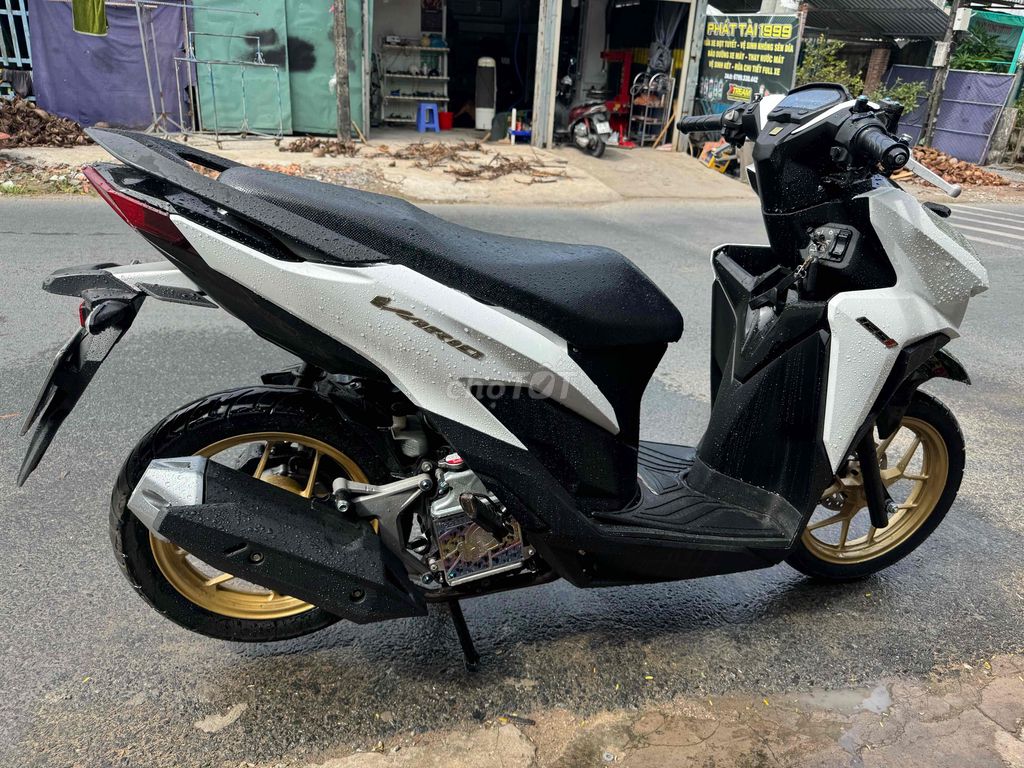 Honda Vario 2020 Trắng đen. Mua bán Xe máy tại Huyện Phong Điền Cần Thơ được đăng bởi Thanh Dang Hoang hình 4