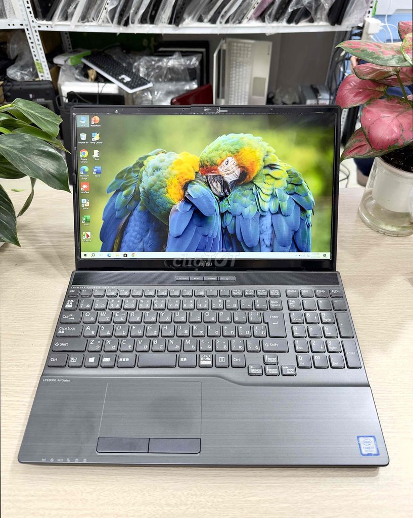 Fujitsu Lifebook i7-9750H ram16 ssd256gb+HDD 500. Mua bán Laptop tại Quận Hai Bà Trưng Hà Nội được đăng bởi Akiba shop hình 1