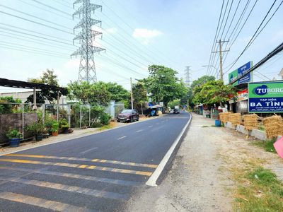 Đất nền lô gốc Nguyễn Thị Rành
