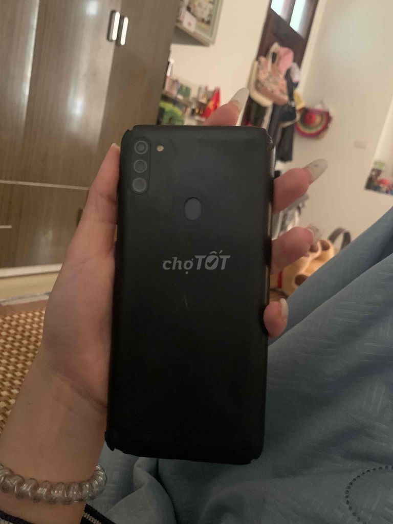 Máy samsung galaxy m11 đen. Mua bán Điện thoại tại Quận Nam Từ Liêm Hà Nội được đăng bởi Ngân Khánh hình 1