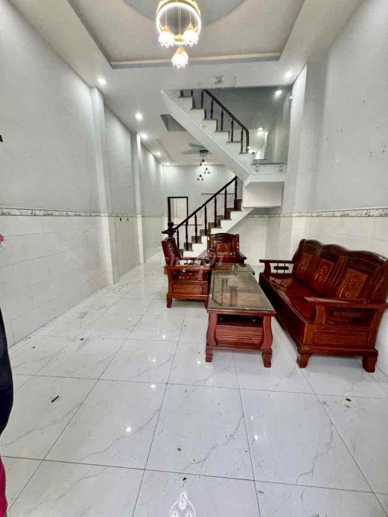 Аренда · 4 комн. · 60 м² · Quận Bình Tân, ул. Đường Chiến Lược