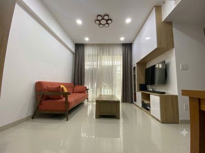Rent · 3 bd · 98 м² · Quận 7, ул. Tân Phú