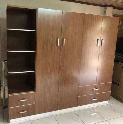 TỦ NHỰA ĐÀI LOAN 4 CÁNH 1 KỆ MÀU ÓC CHÓ. Mua bán Tủ, kệ gia đình tại Thị xã Tân Uyên Bình Dương được đăng bởi Tủ nhựa đài loan hoàng quân