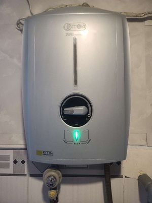 Máy nước nóng CENTON GRANDE GD600ESP. Mua bán Thiết bị vệ sinh, nhà tắm tại Quận Bình Tân Tp Hồ Chí Minh được đăng bởi xuchu