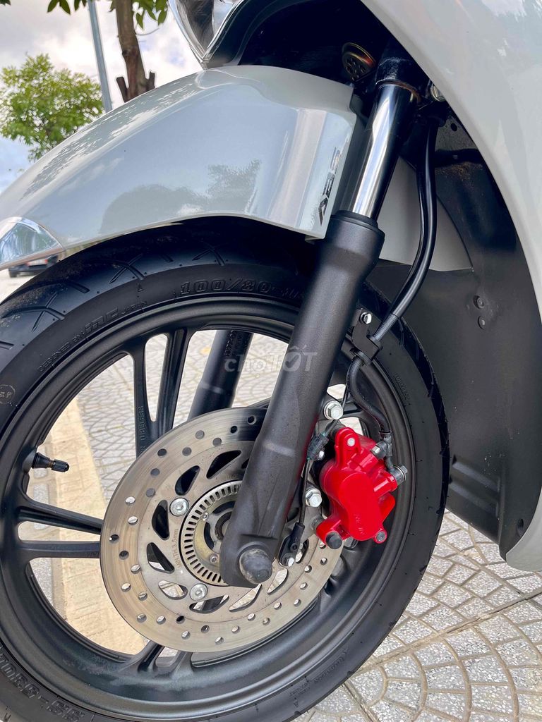 Honda SH 125 2025 oddo 3000 km. Mua bán Xe máy tại Thành phố Huế Thừa Thiên Huế được đăng bởi phi anh hình 5