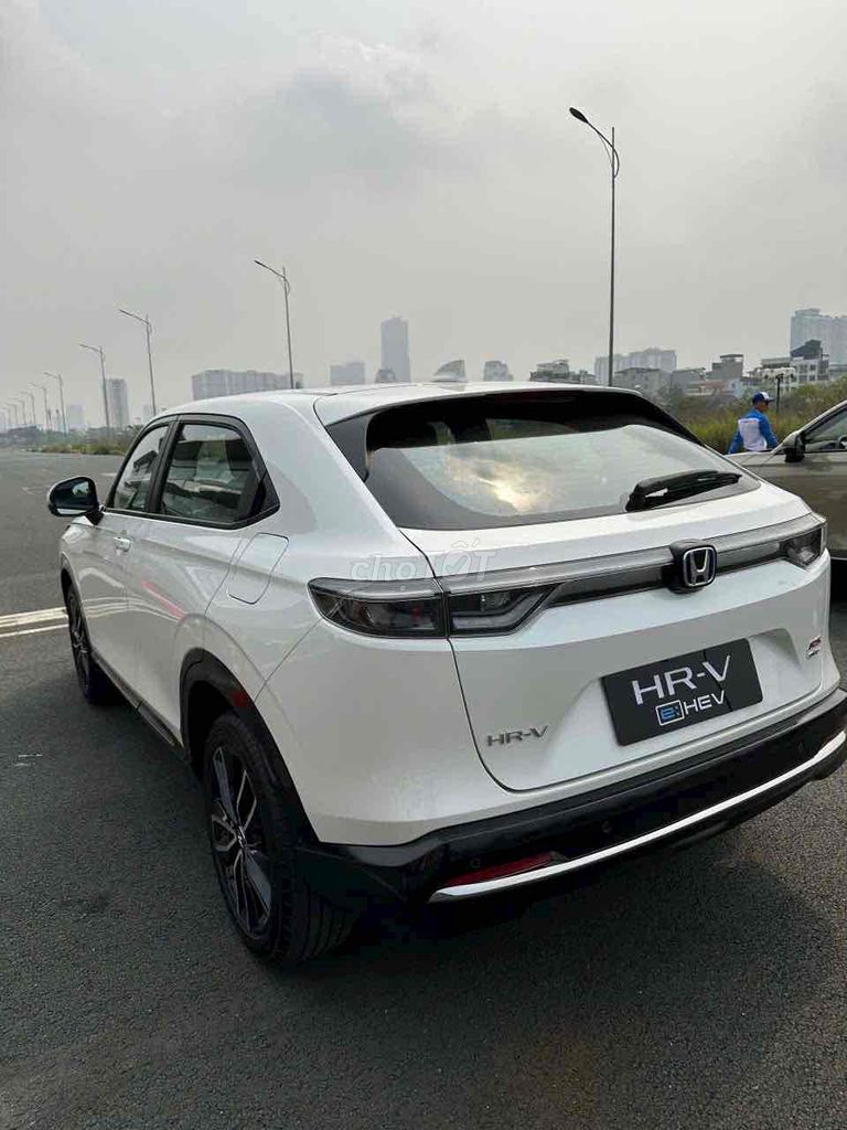 Honda Hrv HEV - Siêu Khuyến Mãi Tháng 11. Mua bán Ô tô tại Quận 7 Tp Hồ Chí Minh được đăng bởi Showroom Honda Ôtô Sài Gòn Quận 7 hình 4