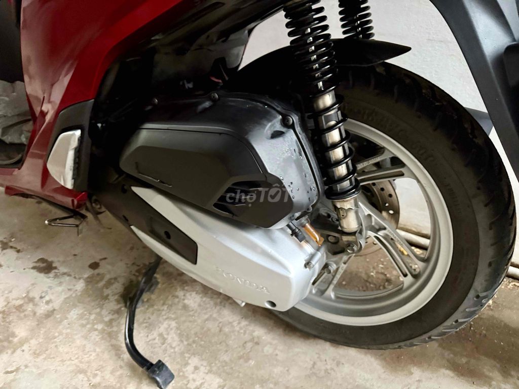 Honda SH 150 ABS 2 kênh. Mua bán Xe máy tại Quận Ninh Kiều Cần Thơ được đăng bởi Nguyễn Đức Toàn hình 5