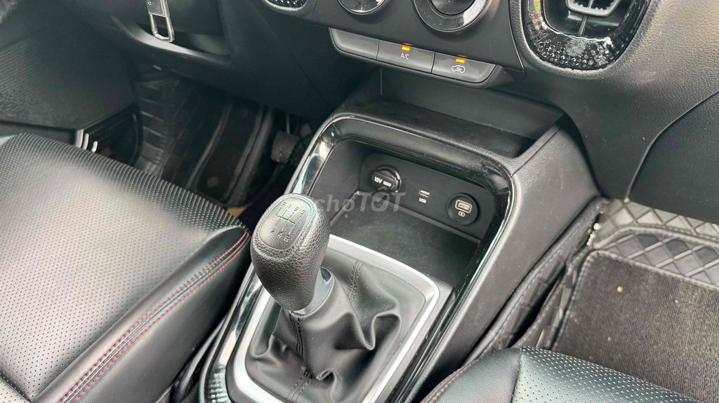 Kia Sonet 2022 Deluxe 1.5 MT - 27000 km. Mua bán Ô tô tại Thành phố Buôn Ma Thuột Đắk Lắk được đăng bởi đạt lê hình 14