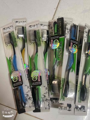 combo 03 bàn chải đánh răng xk như hình. Mua bán Nội thất, đồ gia dụng khác tại Quận Bình Thạnh Tp Hồ Chí Minh được đăng bởi lan anh