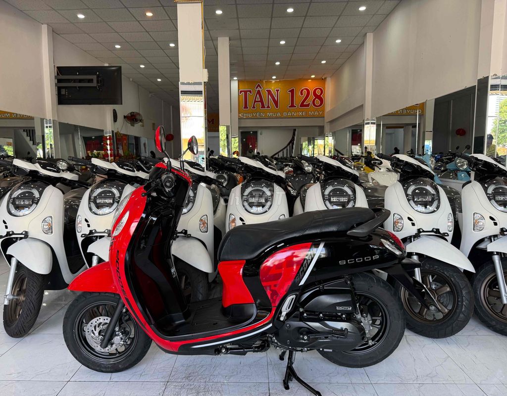 SCOOPY 2021 - Xe Zin - Odo Thấp - Máy Zin Cực Êm. Mua bán Xe máy tại Thành phố Rạch Giá Kiên Giang được đăng bởi XE MÁY CŨ TÂN 128 hình 2