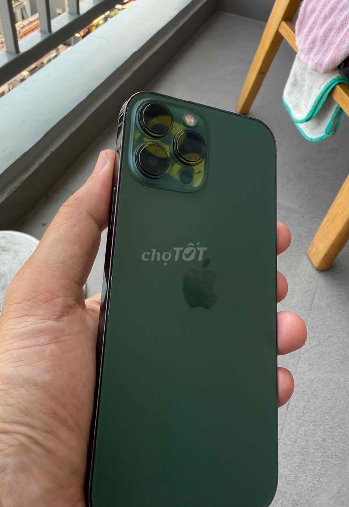iPhone 13 Pro Max màu xanh còn mới - Quận 7. Mua bán Điện thoại tại Quận 7 Tp Hồ Chí Minh được đăng bởi Nguyen Phuoc Loc hình 1
