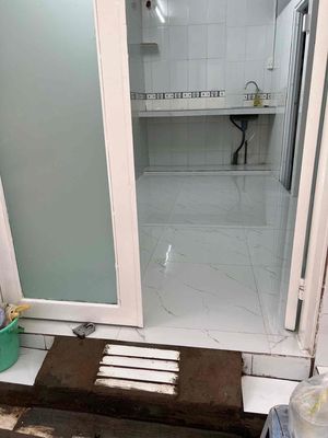 Townhouse 12 m² · 1 bed · Đường Phú Định